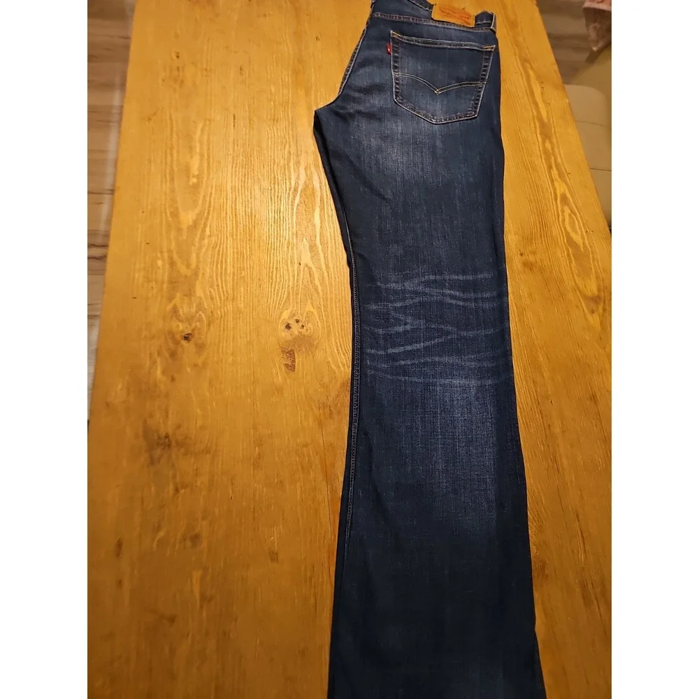 Levis product pair